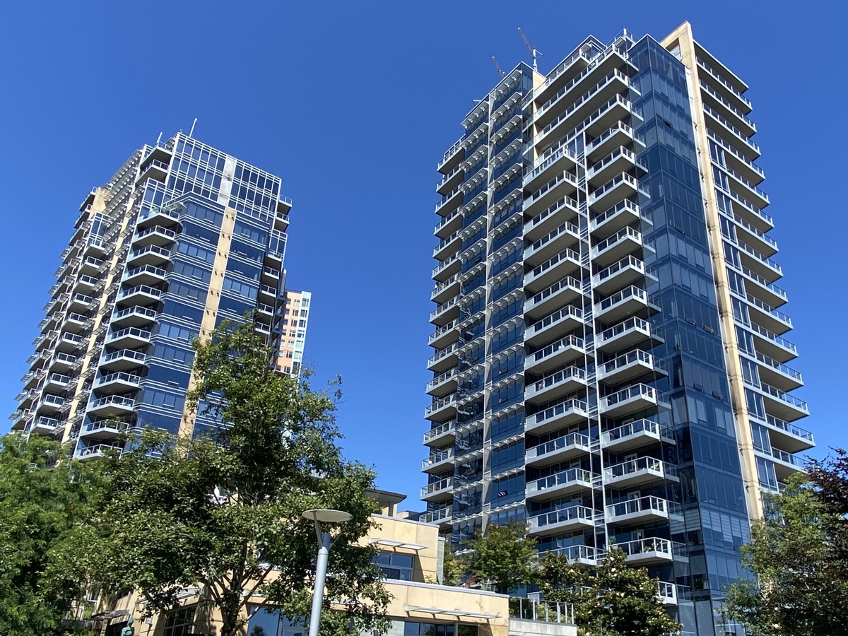 The Meriwether condominiums in Portland Oregon South Waterfront